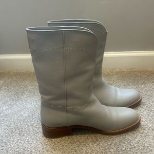 CHANEL boots